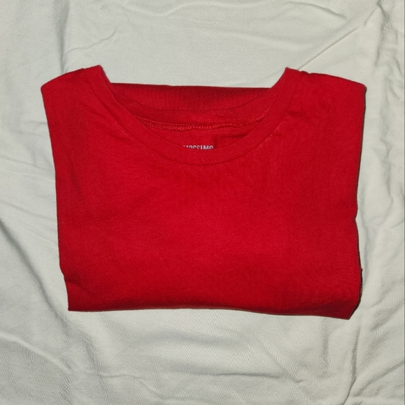 Mossimo Supply Co. Short-Sleeve Red Tee (Medium) - Picture 4 of 4